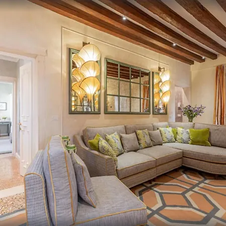 5bdr In Venice